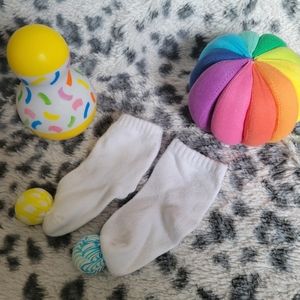 Lovevery 5/6 month sensory bundle